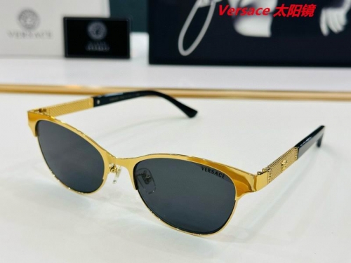 V.e.r.s.a.c.e. Sunglasses AAAA 10320