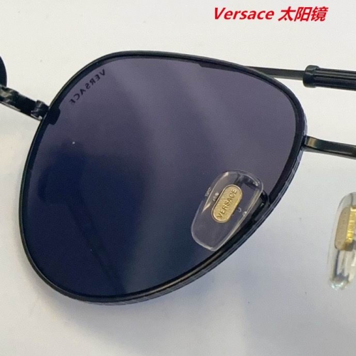 V.e.r.s.a.c.e. Sunglasses AAAA 10866