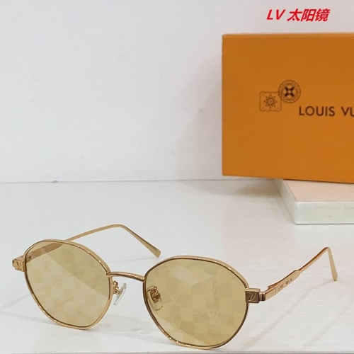 L...V... Sunglasses AAAA 11341