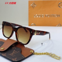 L...V... Sunglasses AAAA 12597