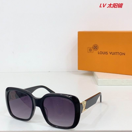 L...V... Sunglasses AAAA 11120