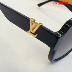 L...V... Sunglasses AAAA 10697