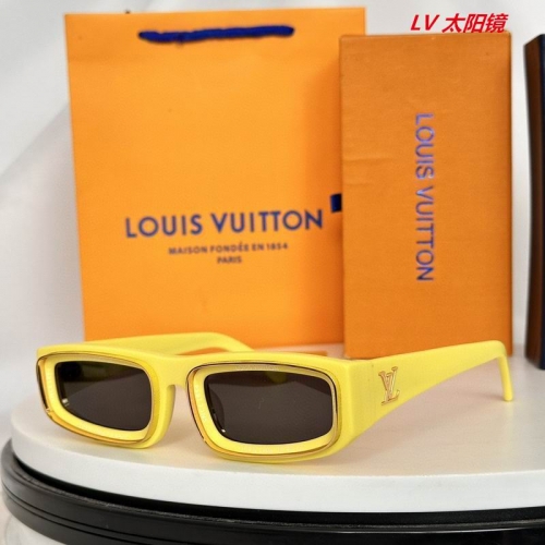 L...V... Sunglasses AAAA 11819