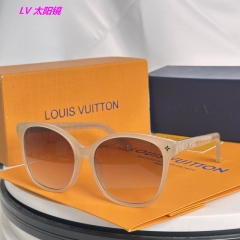 L...V... Sunglasses AAAA 21356
