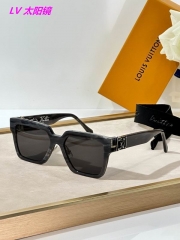 L...V... Sunglasses AAAA 20351