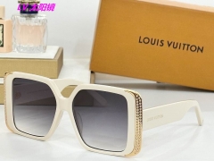 L...V... Sunglasses AAAA 21074