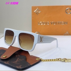 L...V... Sunglasses AAAA 22038
