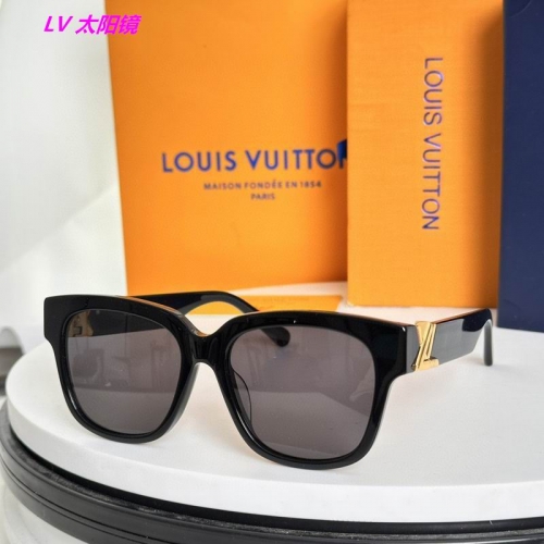 L...V... Sunglasses AAAA 21224