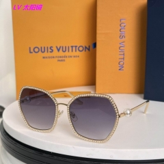 L...V... Sunglasses AAAA 21274