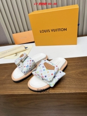 L...V... Slippers Men 1054