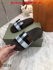 B.u.r.b.e.r.r.y. Slippers Men 1032