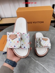 L...V... Slippers Men 1542