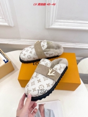L...V... Slippers Men 1050