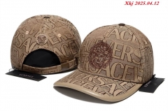 V.e.r.s.a.c.e. Hats AA 1094 Men