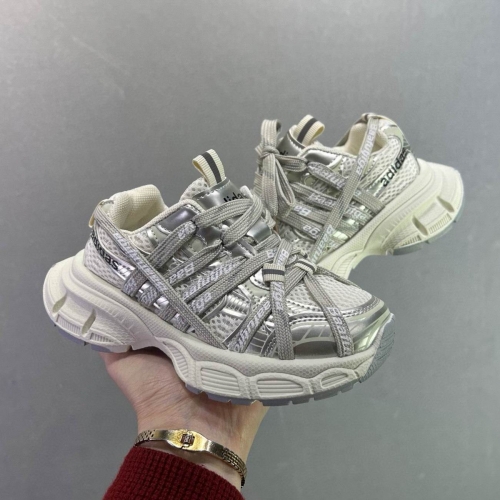 B.a.l.e.n.c.i.a.g.a. Kids Shoes 6015 Child
