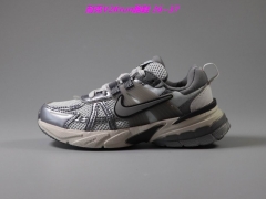 Nike V2Krun Kids Shoes 6014 Child