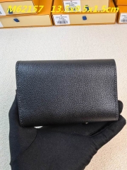 AAA--L...V... Wallets 5149