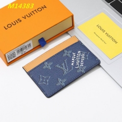 AAA--L...V... Wallets 5052