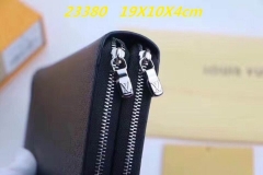 AAA--L...V... Wallets 1002