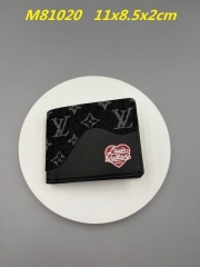 AAA--L...V... Wallets 5002
