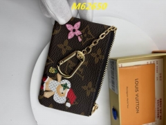 AAA--L...V... Wallets 4955