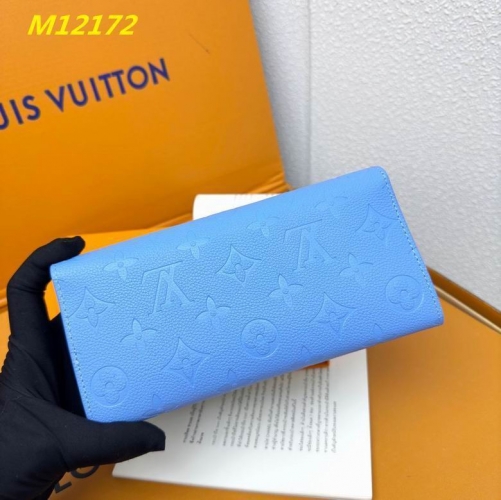 AAA--L...V... Wallets 4779