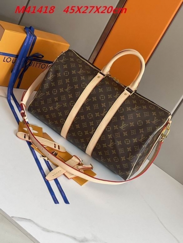 AAA--L...V... Travel bags 1760