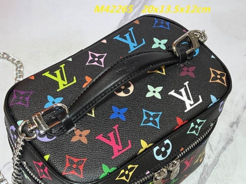 AAA--L...V... Makeup bag 1046
