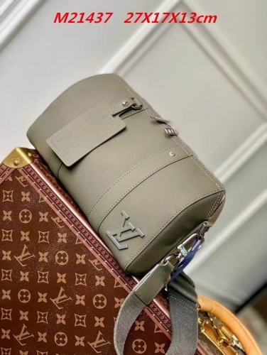 AAA--L...V... Travel bags 1775