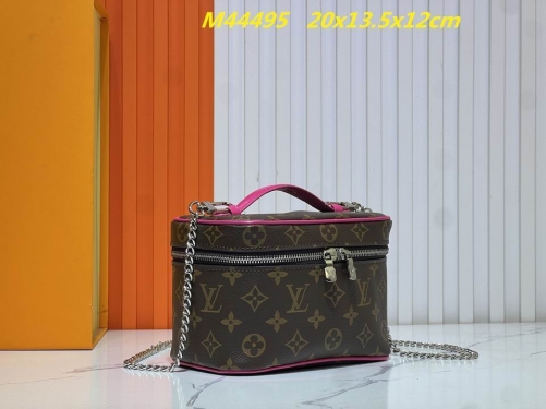 AAA--L...V... Makeup bag 1059