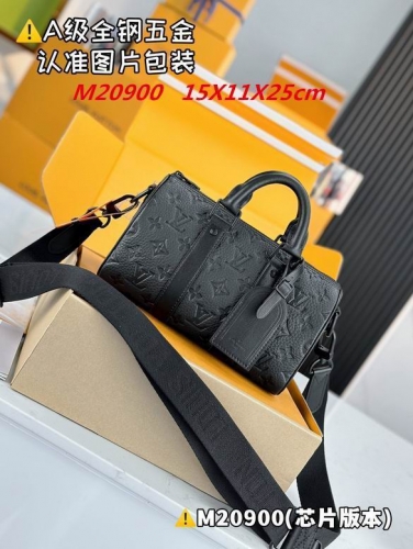AAA--L...V... Travel bags 1765