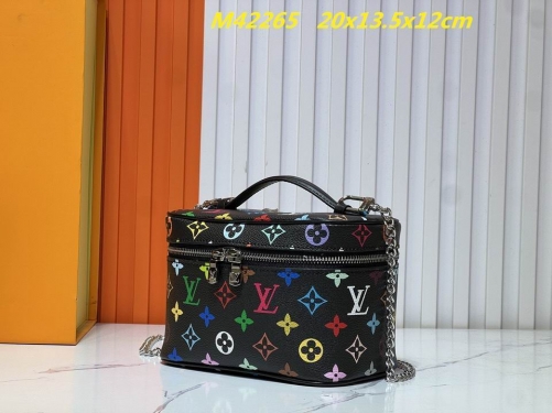 AAA--L...V... Makeup bag 1049