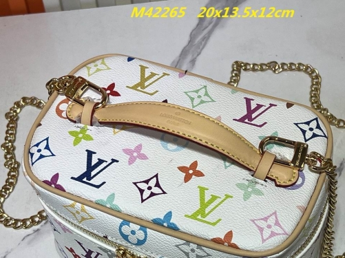 AAA--L...V... Makeup bag 1052