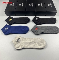 A.r.c.t.e.r.y.x. Socks 1087 Men/Women