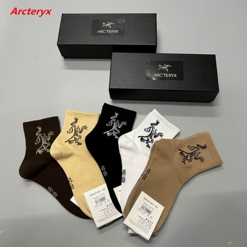 A.r.c.t.e.r.y.x. Socks 1045 Men/Women
