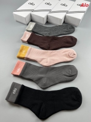 A...l...o... Socks 1310 Men/Women