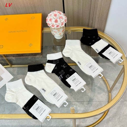 L..V.. Socks 1587 Men/Women