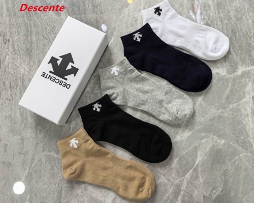 D.e.s.c.e.n.t.e. Socks 1027 Men/Women