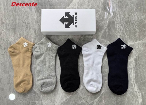 D.e.s.c.e.n.t.e. Socks 1025 Men/Women