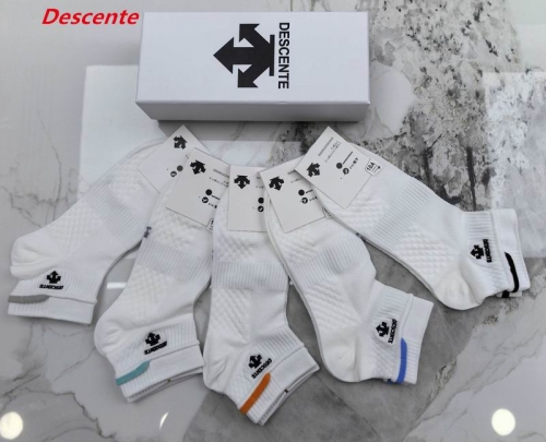 D.e.s.c.e.n.t.e. Socks 1017 Men/Women