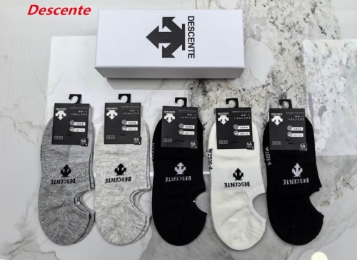 D.e.s.c.e.n.t.e. Socks 1033 Men/Women