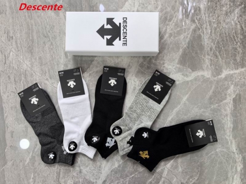 D.e.s.c.e.n.t.e. Socks 1020 Men/Women