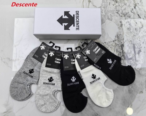 D.e.s.c.e.n.t.e. Socks 1034 Men/Women