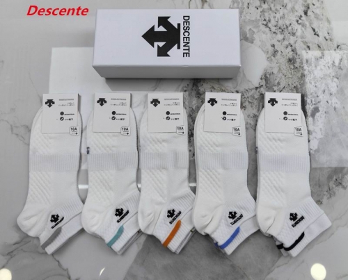 D.e.s.c.e.n.t.e. Socks 1016 Men/Women