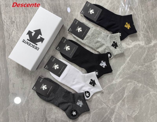 D.e.s.c.e.n.t.e. Socks 1019 Men/Women