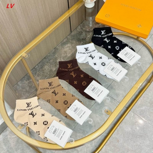 L..V.. Socks 1576 Men/Women