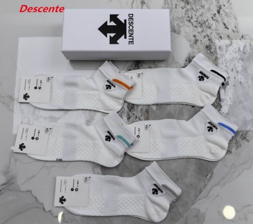 D.e.s.c.e.n.t.e. Socks 1013 Men/Women