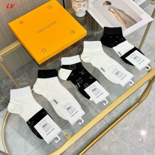 L..V.. Socks 1588 Men/Women
