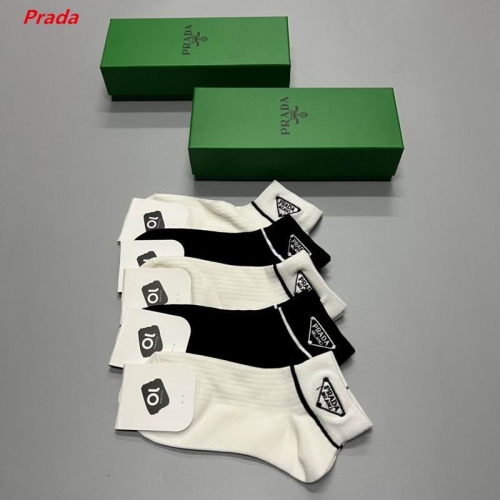 P.r.a.d.a. Socks 1138 Men/Women