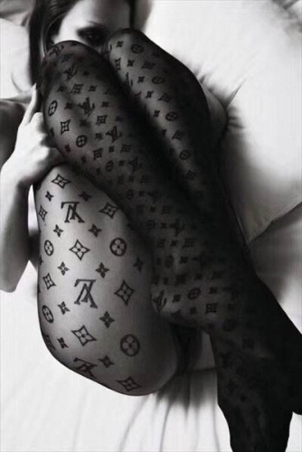 L.V. Silk Stockings 2007 Women